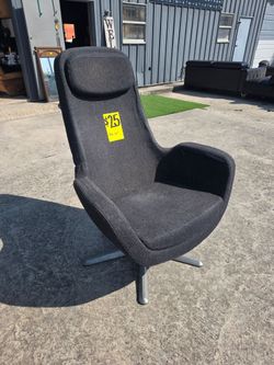 Gray contemporary chair $25 but you clean