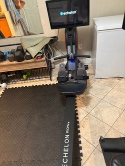 Echelon Rower with display screen