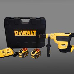 ***BRAND NEW NEVER USED DEWALT 60V FLEX VOLT CORDLESS ROTARY HAMMER DRILL w/ 4 BATTERIES AND 4 PORT FAST CHARGER***