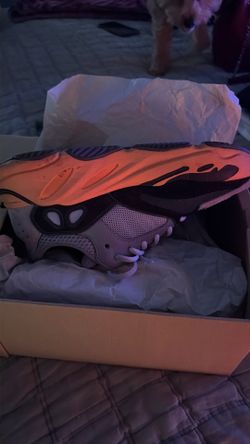 Yeezy boots 700 size 8uk unisex
