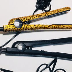 Set of 2 hair straightener, gently used still in good condition. No issue.
