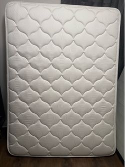 Queen mattress