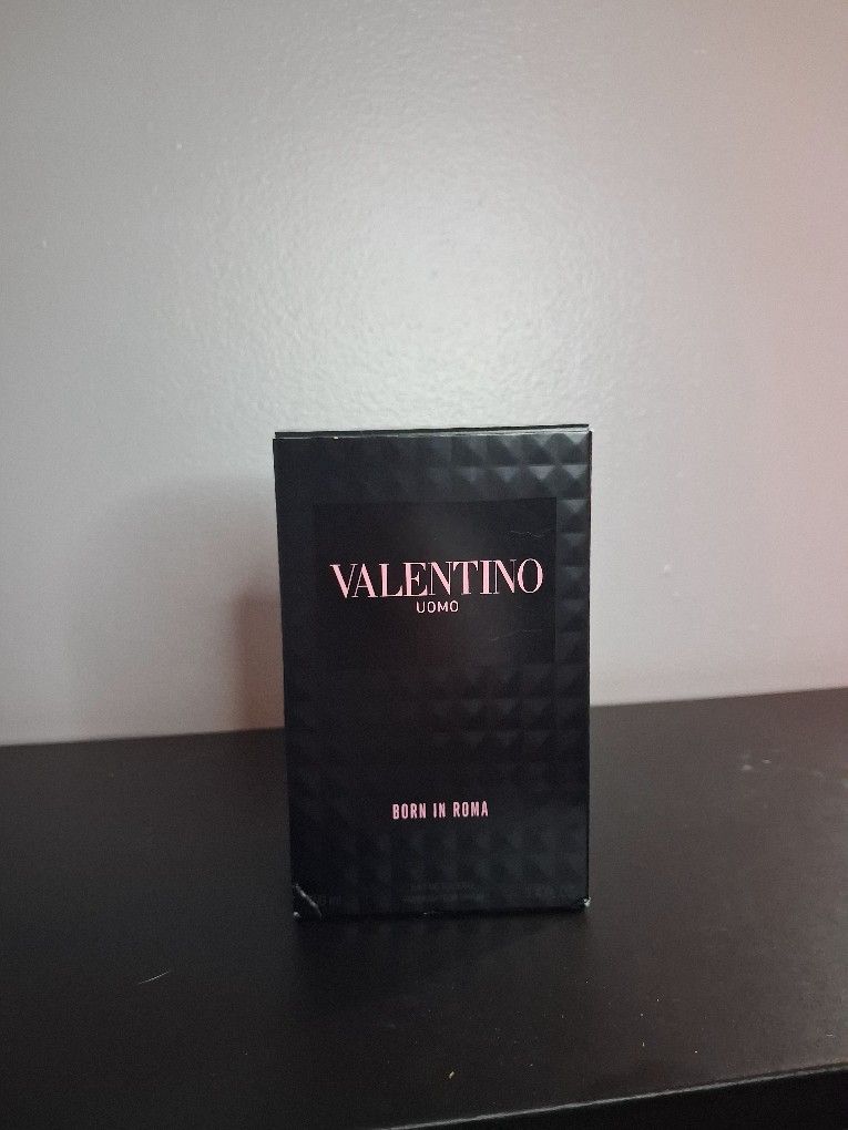 Valentino Uomo Born In Roma Intense