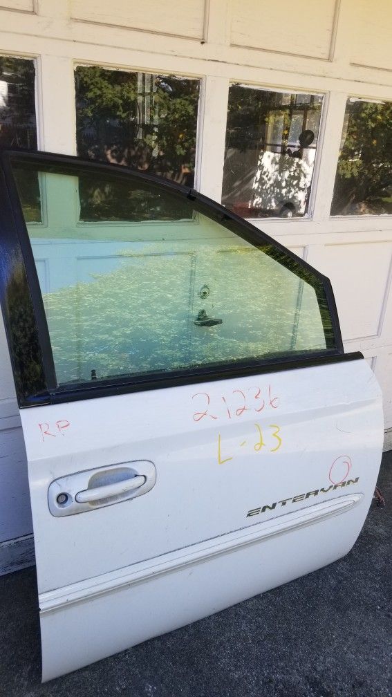 2001-2007 Dodge\Chrysler \Plymouth Passenger Front Door