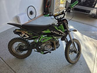 Apollo Pit Bike