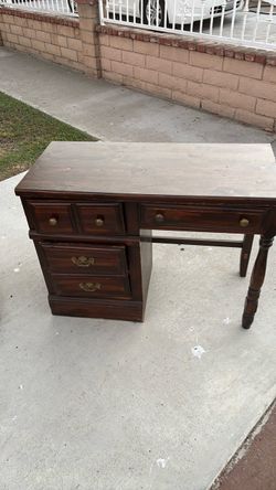 Free small desk