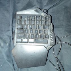 One Hand Gaming Keyboard 