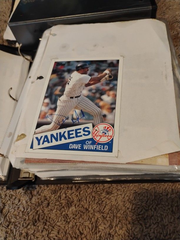 Authentic Signed Dave Winfield 1985 Topps Baseball Card #60