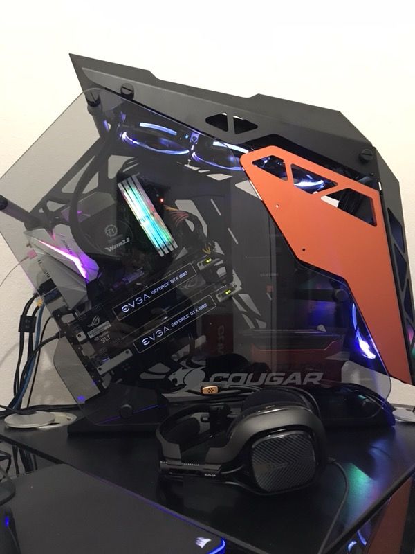 Cougar Conquer gaming pc i7-8700k gtx 1080x2 sli