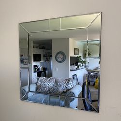 Beautiful Mirror 