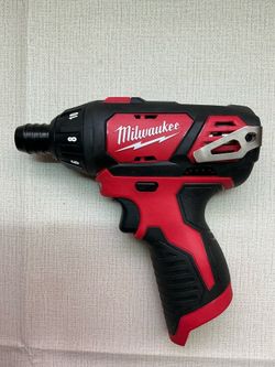Milwaukee. M12 Lithium Ion Cordless 1/4” HEX Screwdriver (Tool Only). 2401-20.
