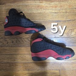 Jordan 13 Retro "Bred" Size 5Y