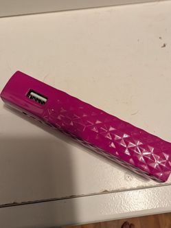 ifrogz GoLite - 2600 mAh Battery Backup + Flashlight - Purple