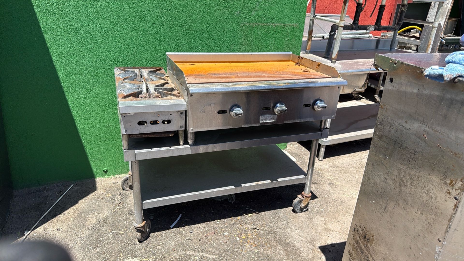 Flat Grill 2 Burners And Stand