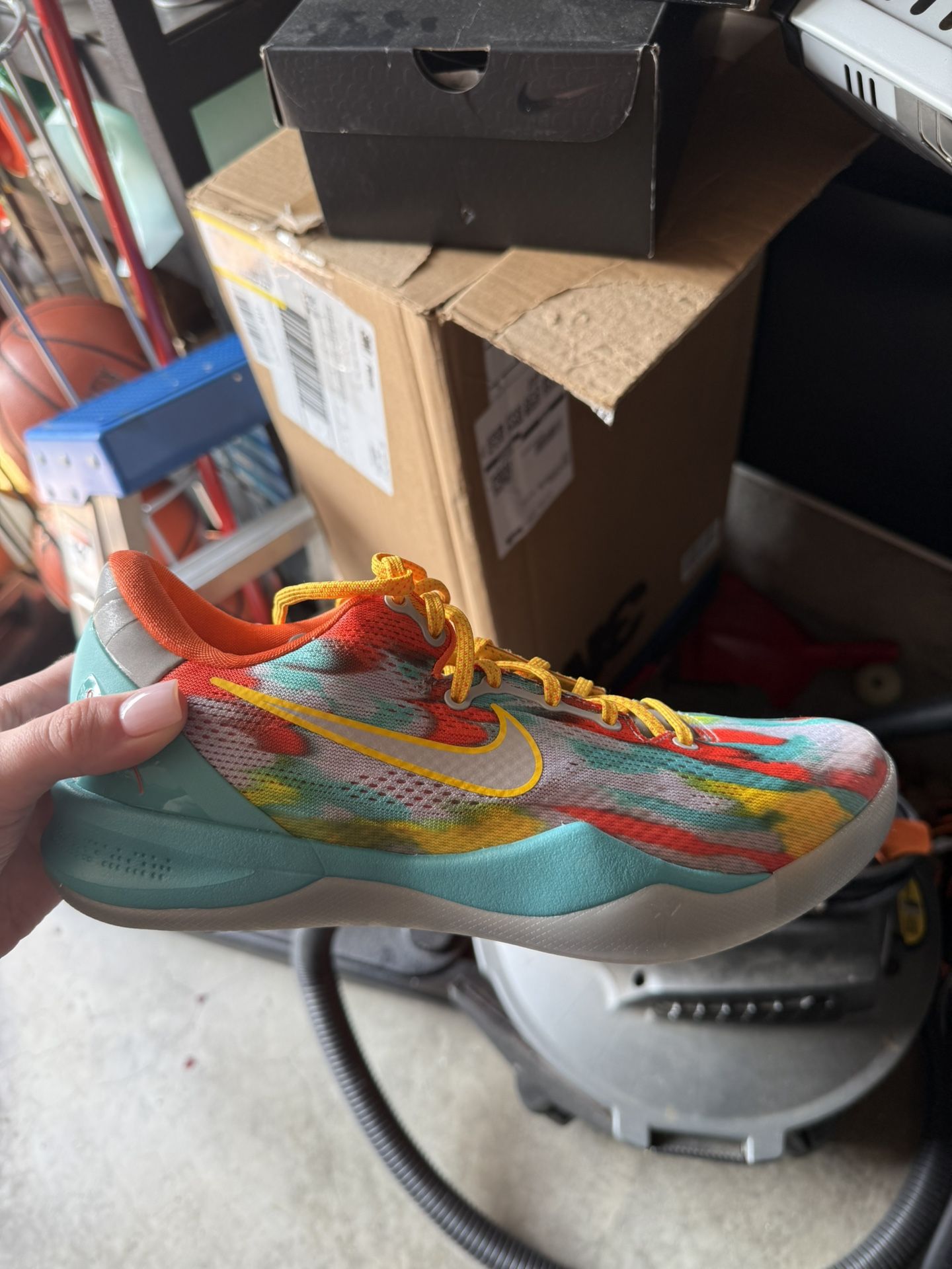 Kobe 8 (2024) Venice Beach / Lakers Home