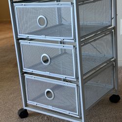 3-DRAWER STURDY WIRE STORAGE UNIT ON WHEELS, NEW CONDITION