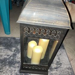 Fantastic Lantern To Light Up You Patio /yard