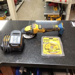 DEWALT 20-Volt MAX Cordless Brushless Angle Grinder Dcg416 110747-1 JAR