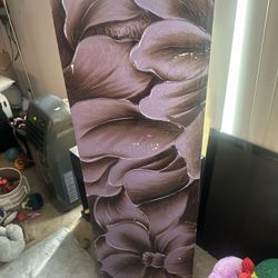 Purple Flower Pic Wall 