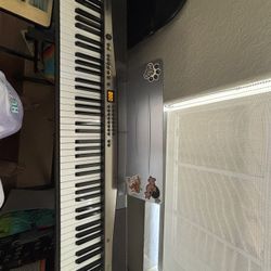 Casio Keyboard Piano 