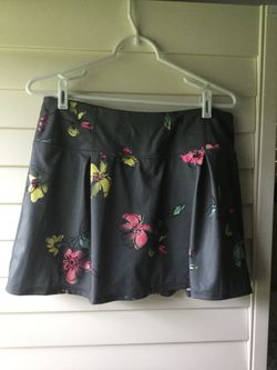 Ideology Gray Flower Print Skort - New (M)