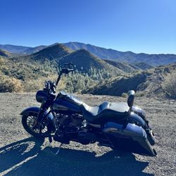 2019 Harley Davidson Road King Special