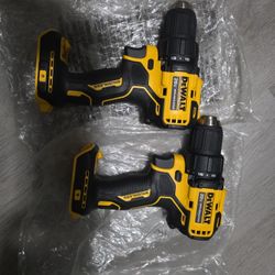 DEWALT 20VMAX BRUSHLESS DCD708 1/2"(13MM) CORDLESS DRILL DRIVER (TOOL ONLY) $90 EACH 