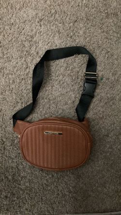Steve Madden Fanny pack