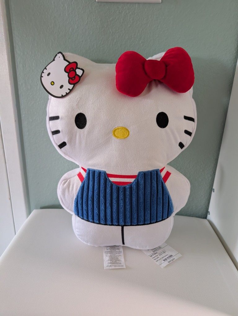 Hello Kitty Pillow