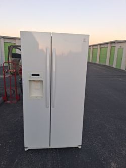 Kenmore Side by Side Refrigerator