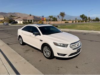 2017 Ford taurus limited