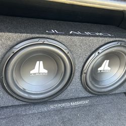 JL Audio Amplifier And Subwoofer 