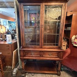 Antique Solid Wood Comes In Two Parts Made By Silver Apple 1981 Display Case Cabinet