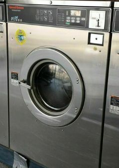 Refurbished Speed Queen SC50EC2OU10006 Coin Operated Front Load Washer – 50 lb Capacity