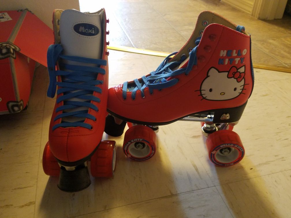 LIMITED EDITION MOXI SANRIO HELLO KITTY ROLLERSKATES