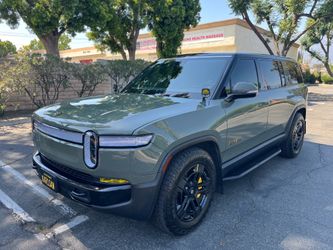 Rivian R1S Quad 2023