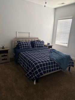 New Never Slept on Queen Bedroom Set w/ New Mattress