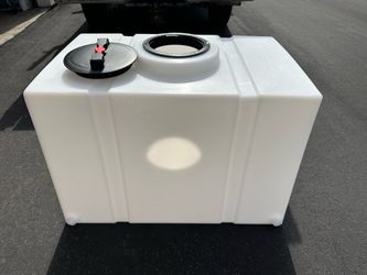 100 gallon regular water tank only asking $500 (financing available)