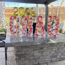 GRAD Sign/Decor 