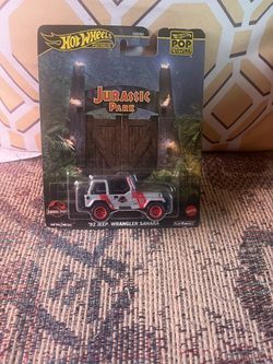 Hot Wheels Premium Jurassic Park '92 Jeep Wrangler Sahara