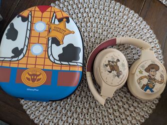 Disney woody wireless headphones with case