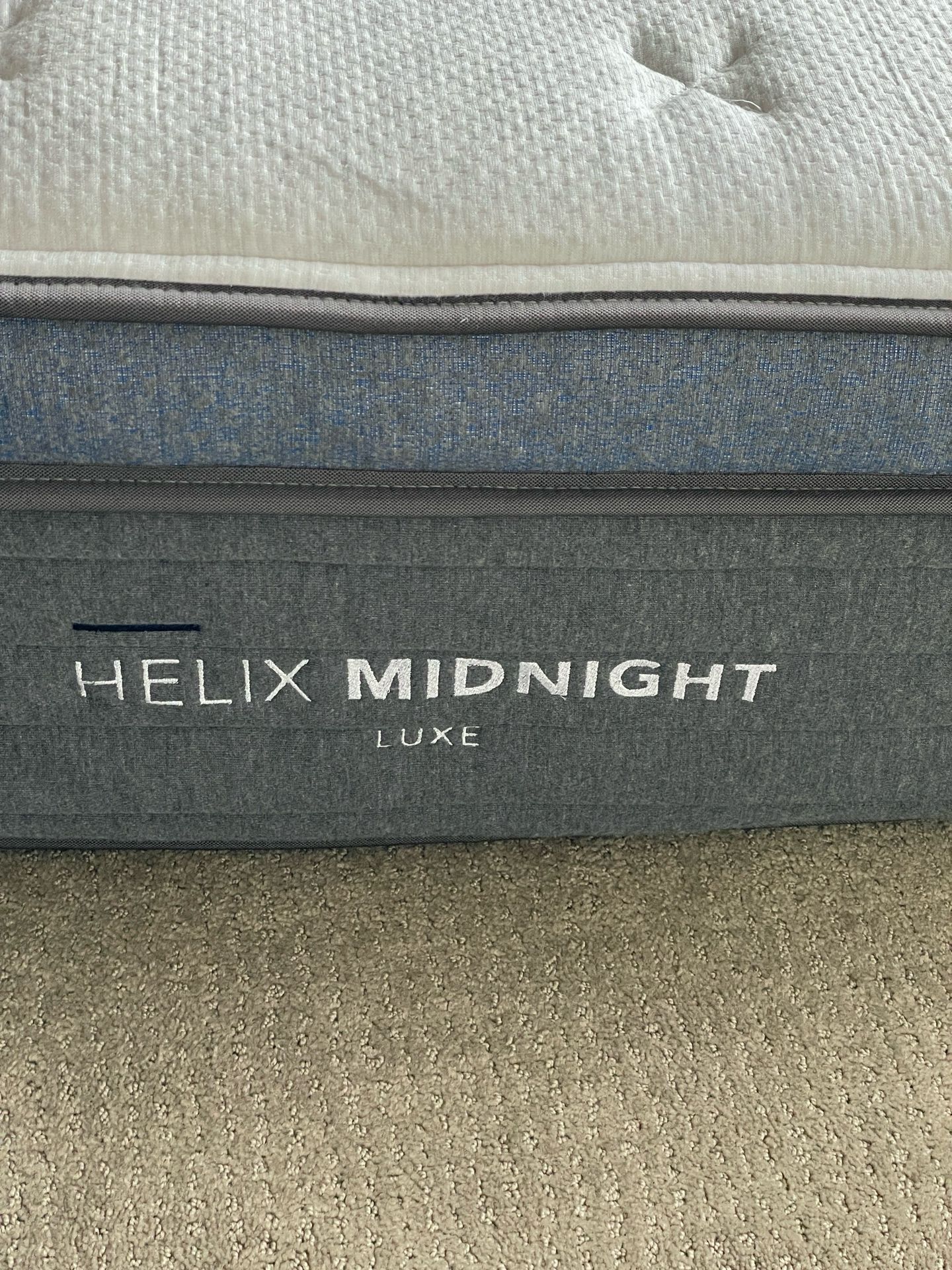 Queen Helix Midnight Luxe Mattress