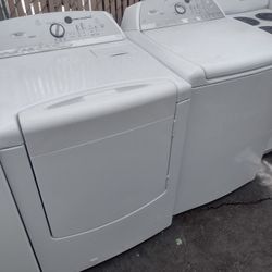Whirlpool Cabrio Washer And Dryer Set Gas 