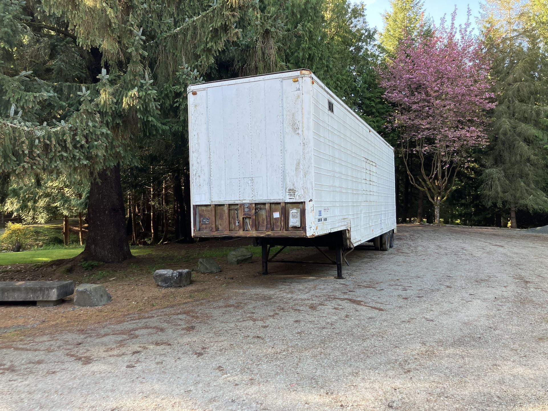 Enclosed 40 Foot trailer