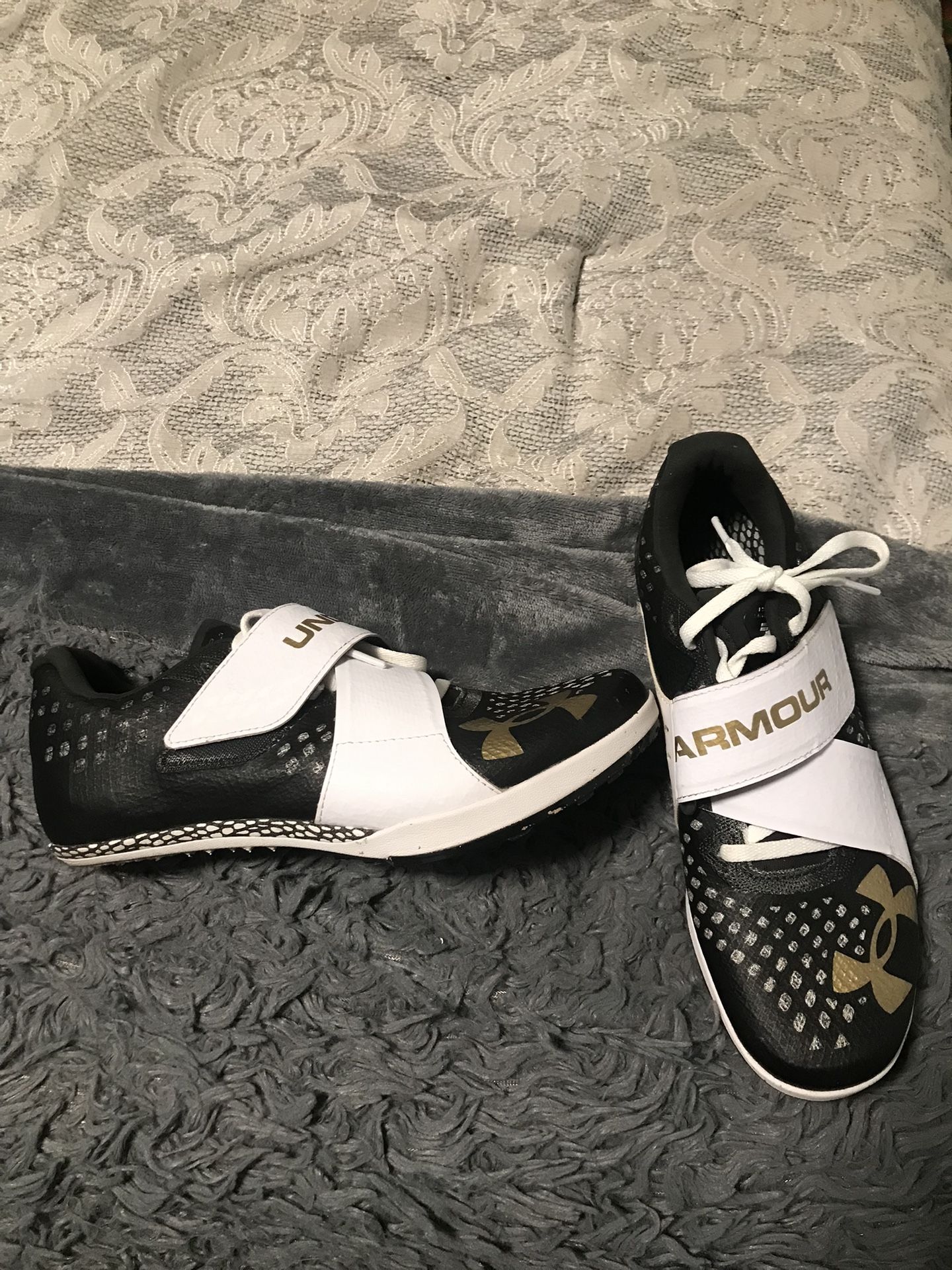 Unisex UA HOVR™ Skyline Long Jump Track Spikes