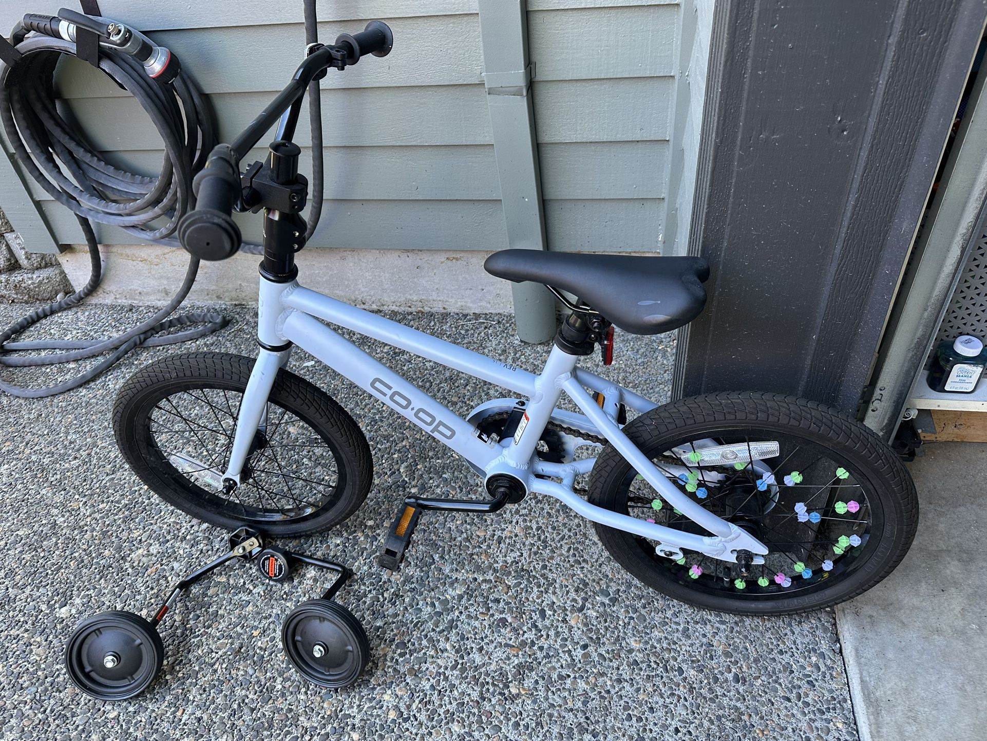 REI Co-Op Rev 16 Kids Bike