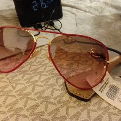 Vintage Ray Ban Red Luxury Great Condition 