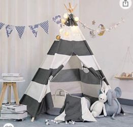 Teepee Tent for Kids with Carry Bag, Washable Playhouse for Indoor Use, Ideal Play Tent for Girls and Boys, Stripe Black