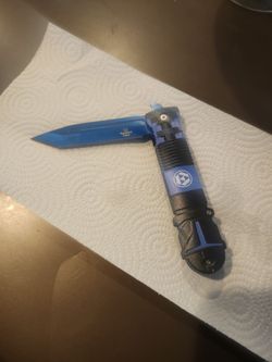 Mandalorian pocket knife