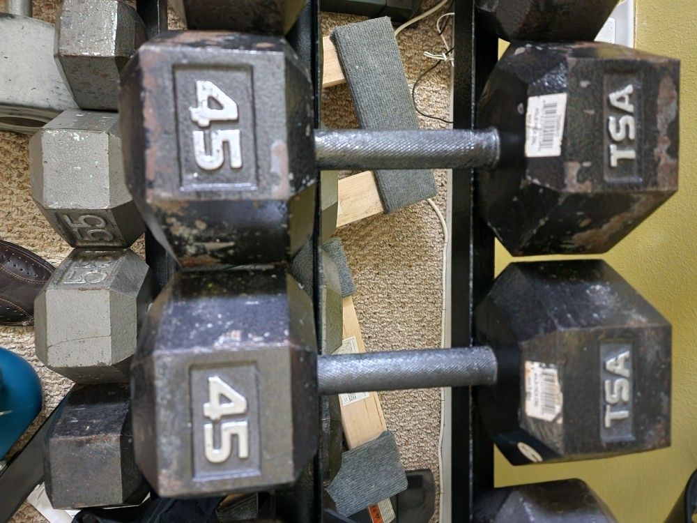 A pair 45lb Dumbells wanting swap for pair 40lb Dumbells